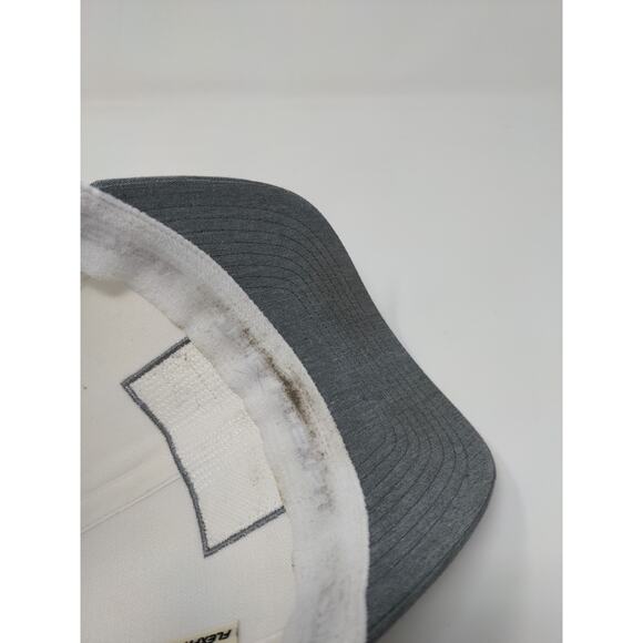 Travis Mathew Mesh Back Snapback Hat 110 One Ten FlexFit White & Gray Adjustable - Picture 9 of 11